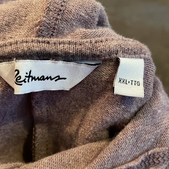 So soft and comphy! Great used condition! XXL - Picture 2 of 2